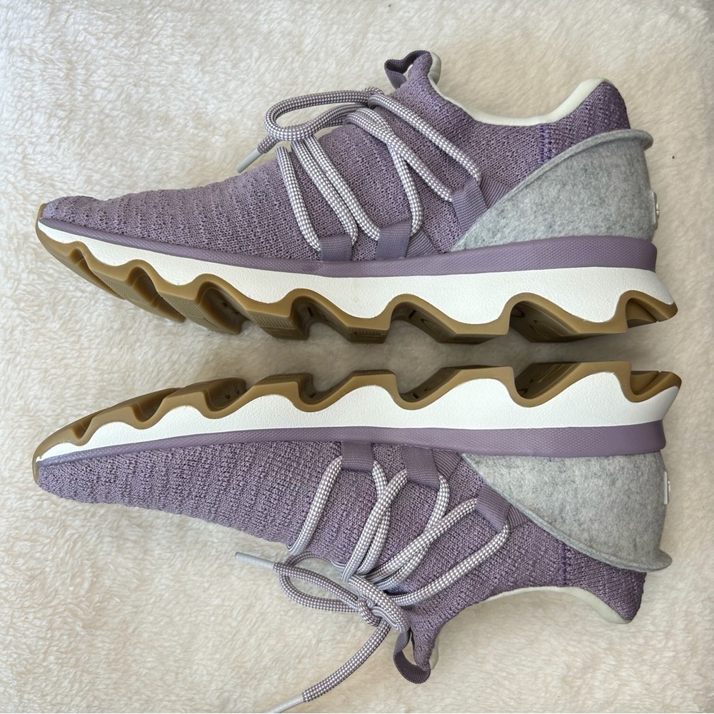 Sorel Mauve Kinetic Sneakers